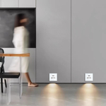 Светильник LED в рамку с дат. движения 220В 5LED ЧЕРНЫЙ