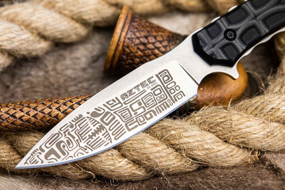 Туристический нож Aztec D2 StoneWash Kydex