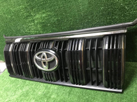 Решетка радиатора Toyota LC Prado 150 17-нв Black
