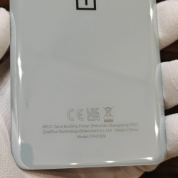 Крышка для OnePlus Nord 2T оригинальная (заднее стекло) цвет: Светло-Зелёный