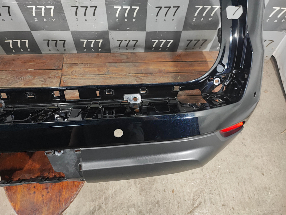 Бампер задний Toyota Land Cruiser 300 Новый Оригинал 521596A967