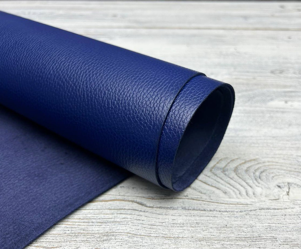 Натуральная кожа Luxury Tannery Real Blue синего цвета