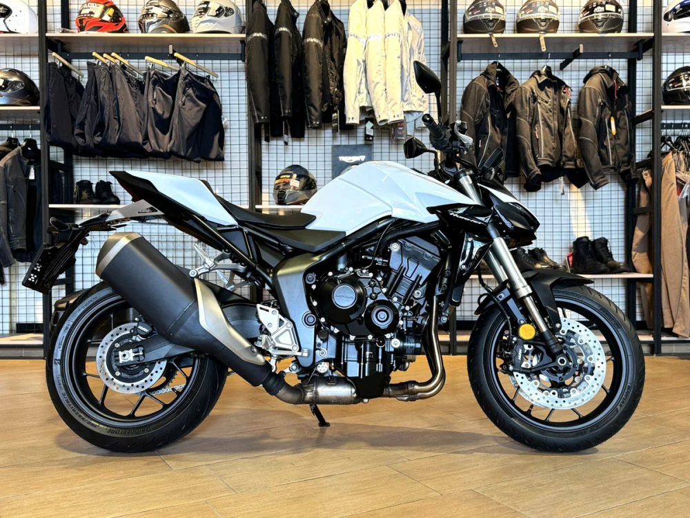 Honda CB 1000 Hornet, 2026