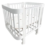 Кровать детская Indigo Italiano Baby продольный маятник на колесах белый-белый