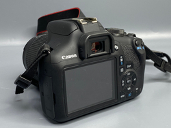 Canon EOS 2000D Kit 18–55mm — 24 115 кадров