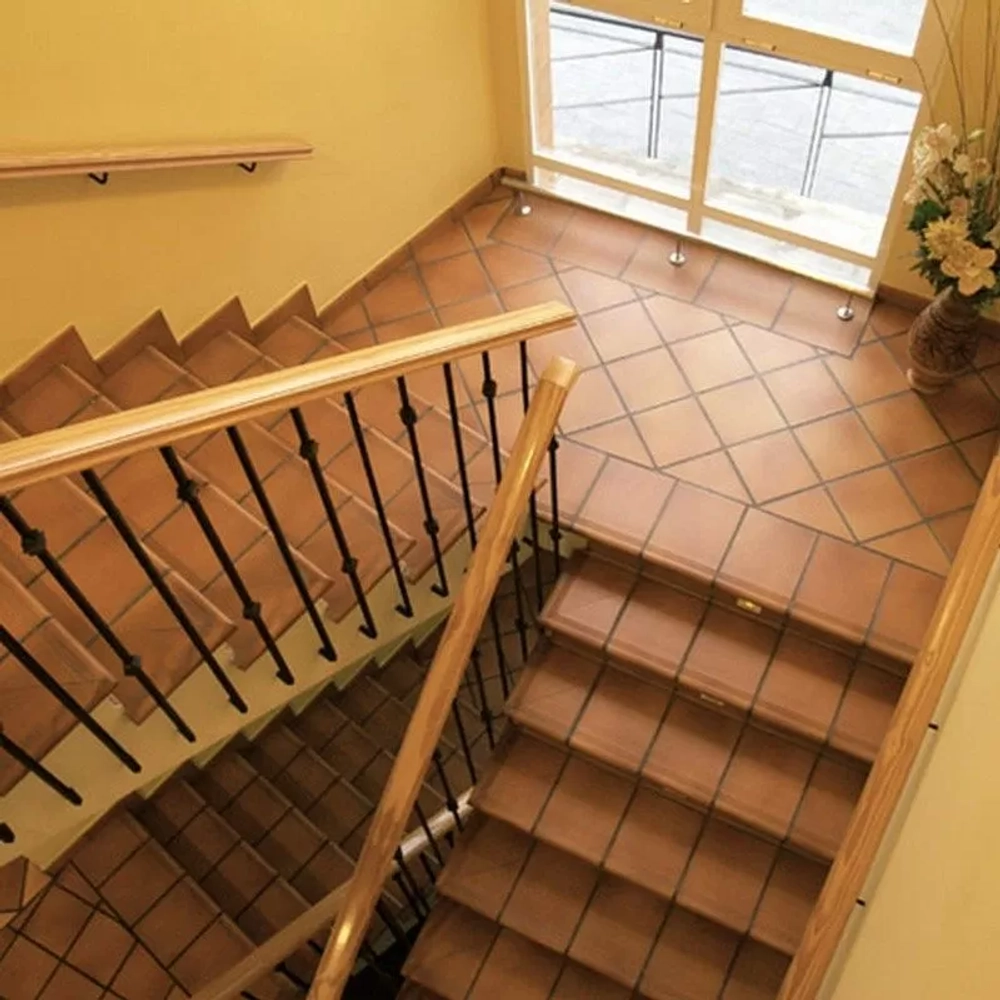 Угловая ступень Gresmanc Esquina Fiorentina Rodamanto Asper Anti-slip 33.3x33.3