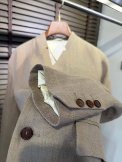 Льняной пиджак Loro Piana