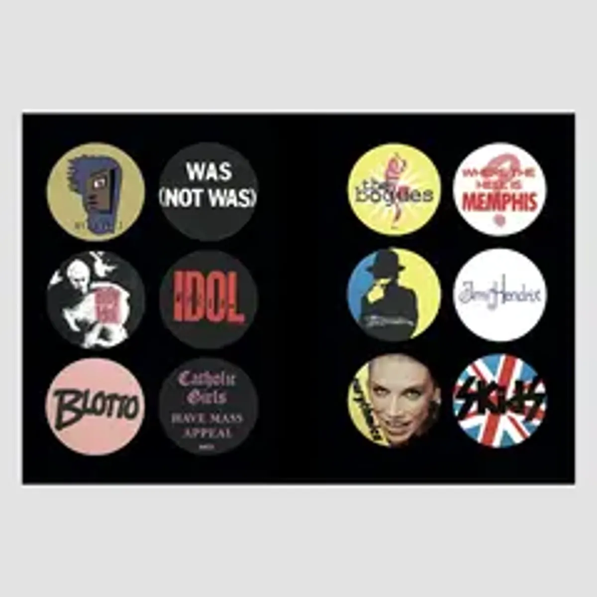 Артбук Music Badges 1970-2010 (на английском языке)