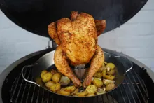 Подставка для запекания курицы на пиве/вине/маринаде, нержавеющая сталь, Monolith