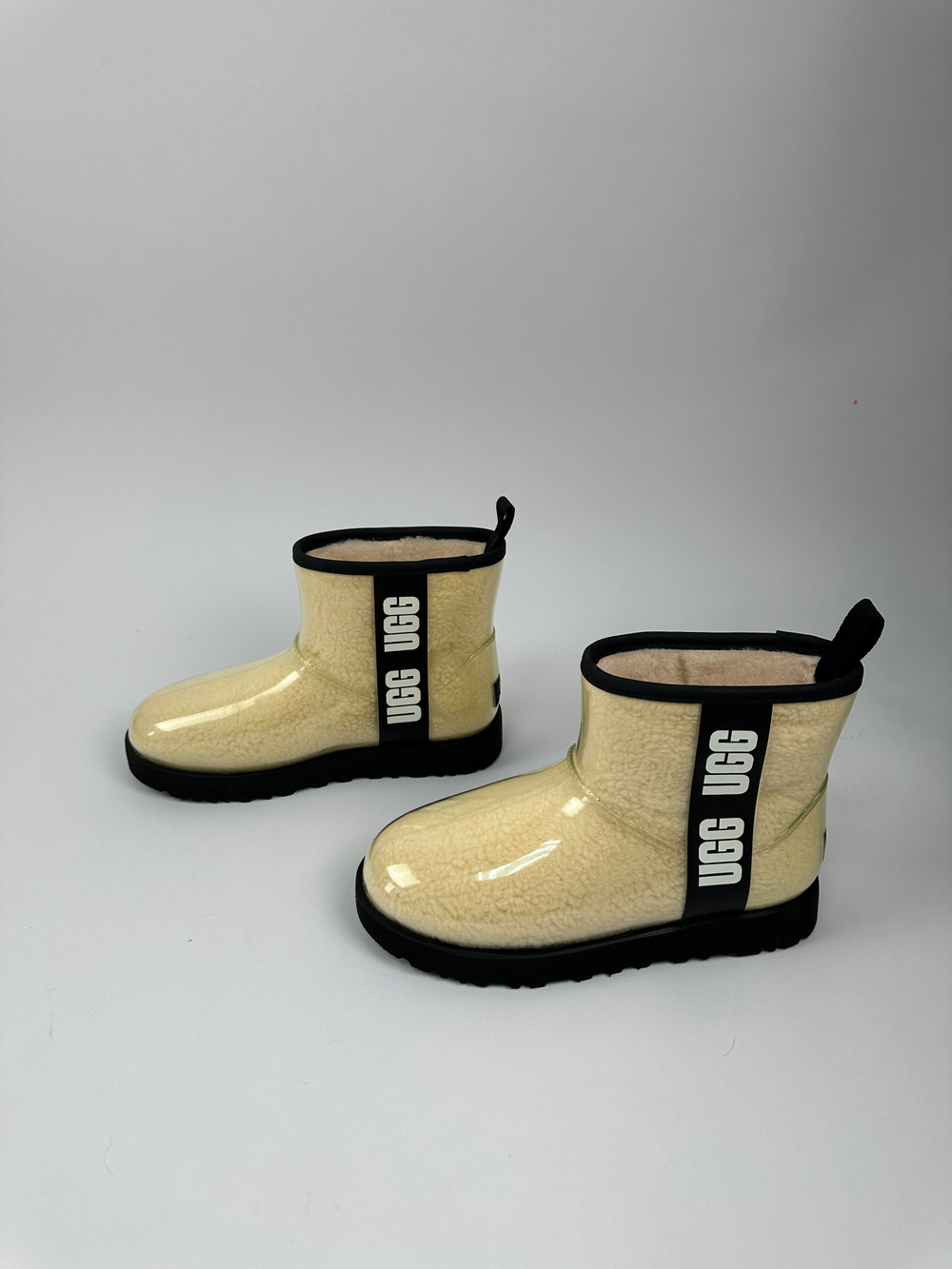 Ботинки UGG