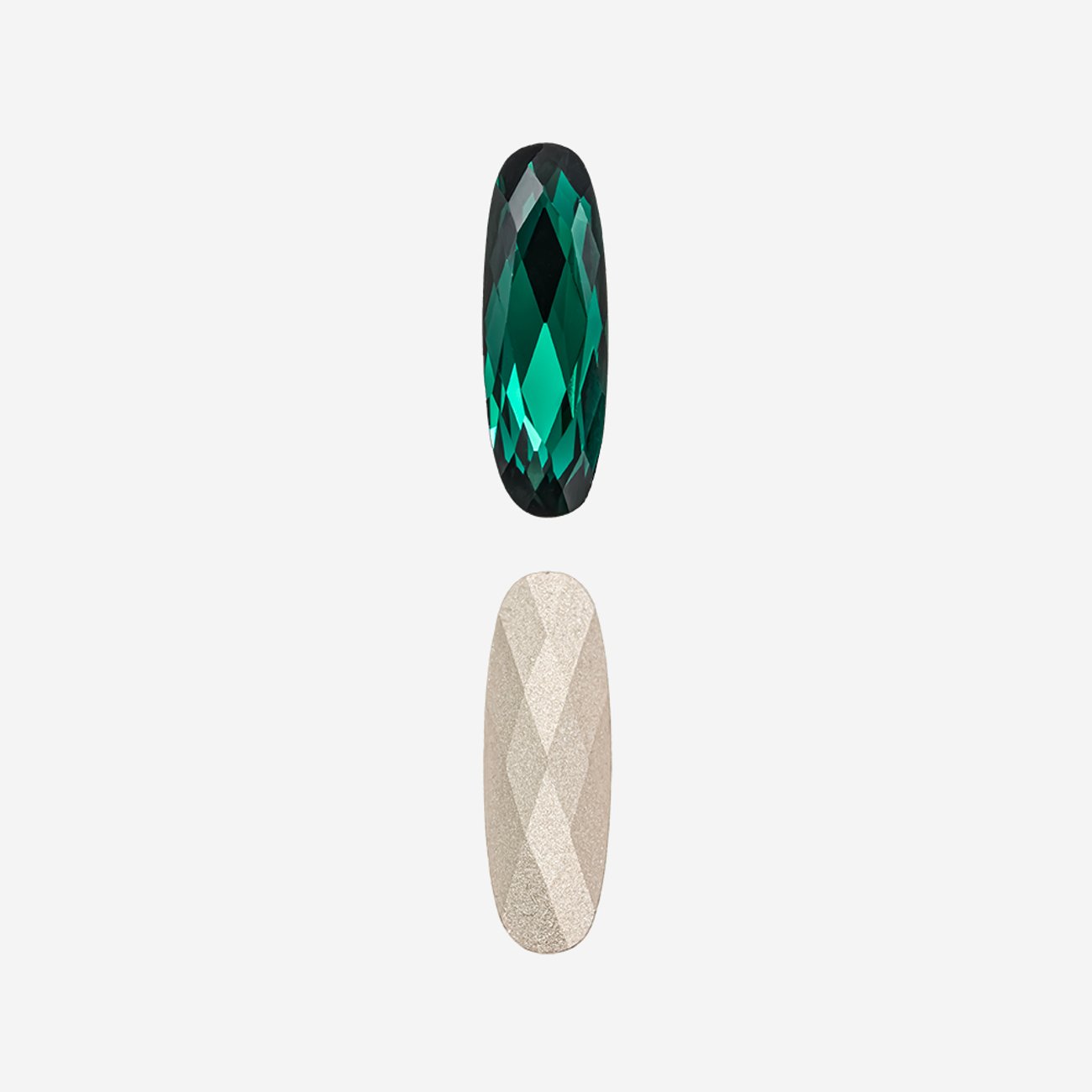 Кристалл Длинный Овал (Long Classical Oval), оттенок "Изумруд"/"Emerald", 15*5мм