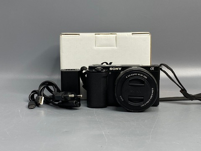 Sony ZV-E10 kit 16-50mm 22.000 кадров