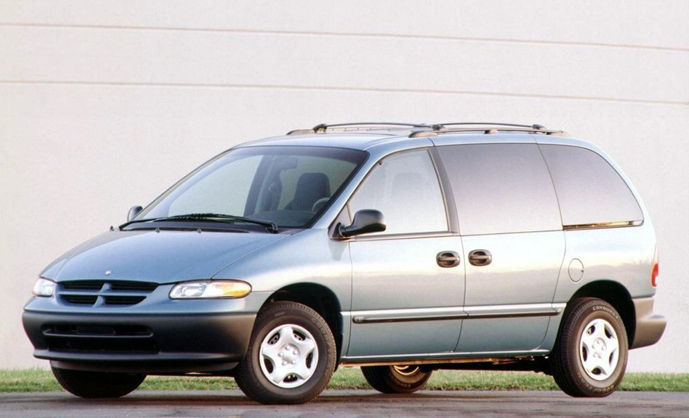 Порог передний левый Dodge Caravan 3, Chrysler Voyager 3 (1,2мм)