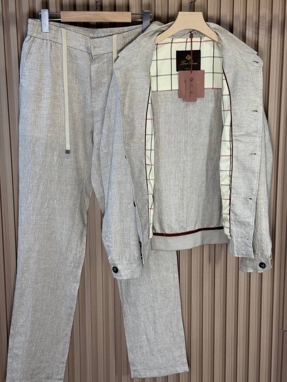 Льняной костюм Loro Piana