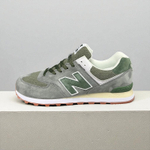 New Balance 574 • Green