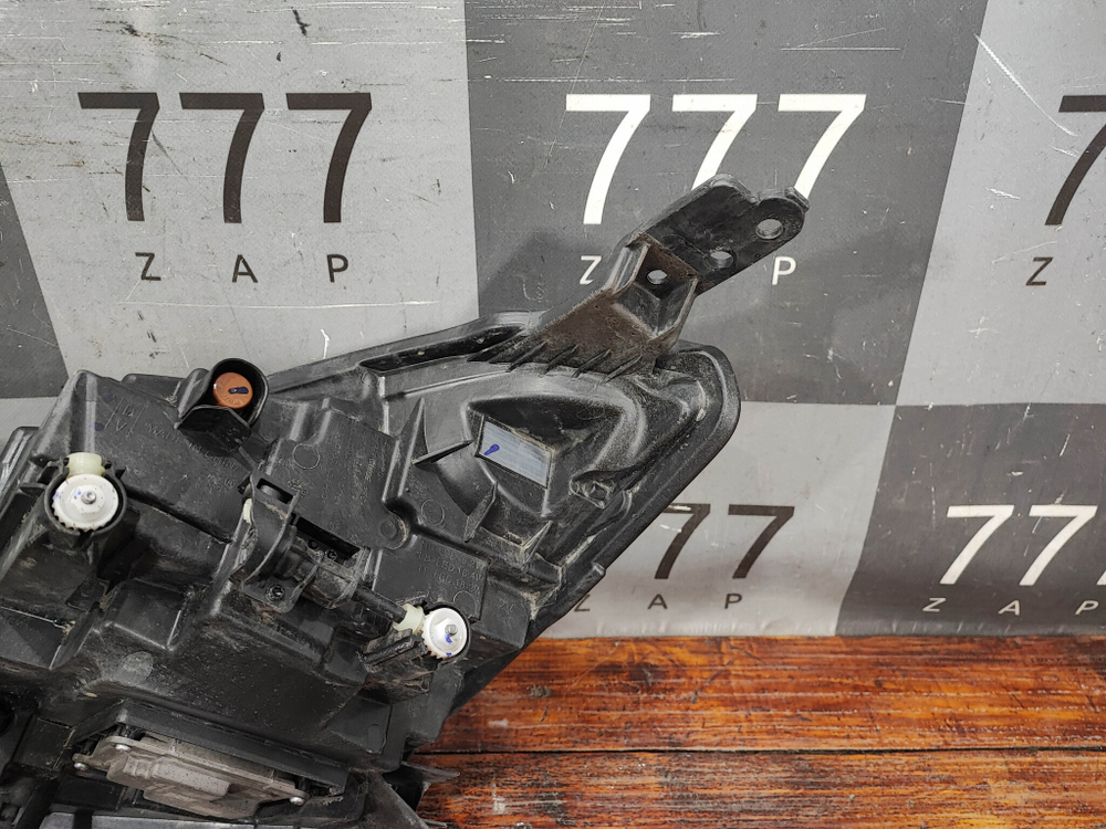Фара правая Chery Tiggo 7 Pro 20-24 Б/У Оригинал 605000200AA