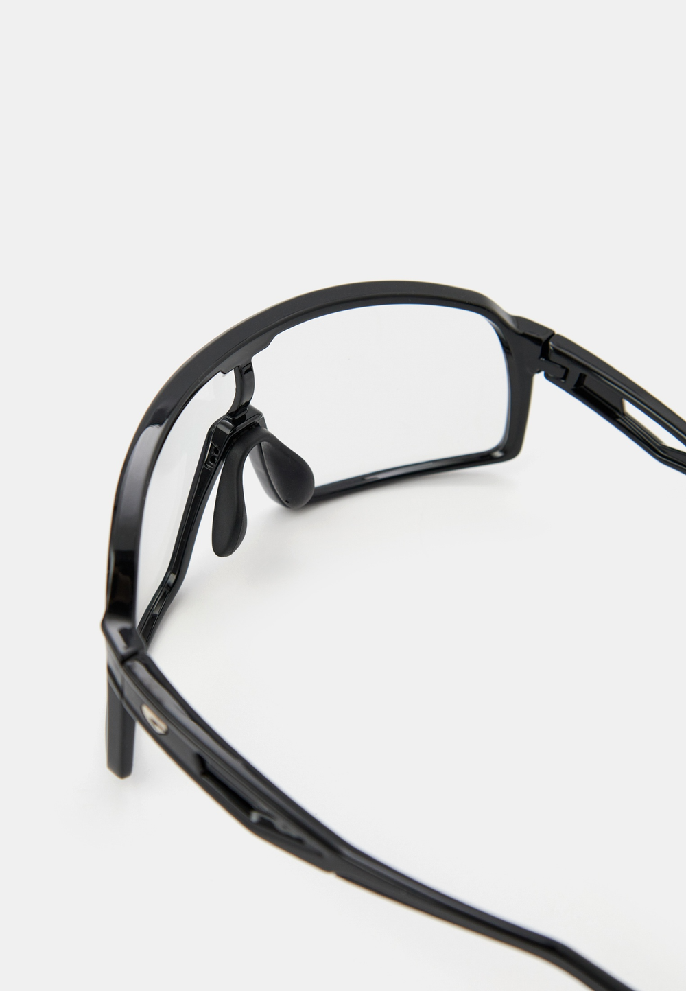 Спортивные очки GOG Hyperion / Black / Photochromic Smoke Lens