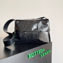 Сумка Bottega Veneta Arco