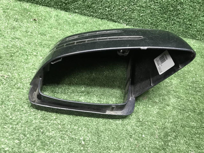 Крышка зеркала правая Mercedes M GLE W166 (11-18)