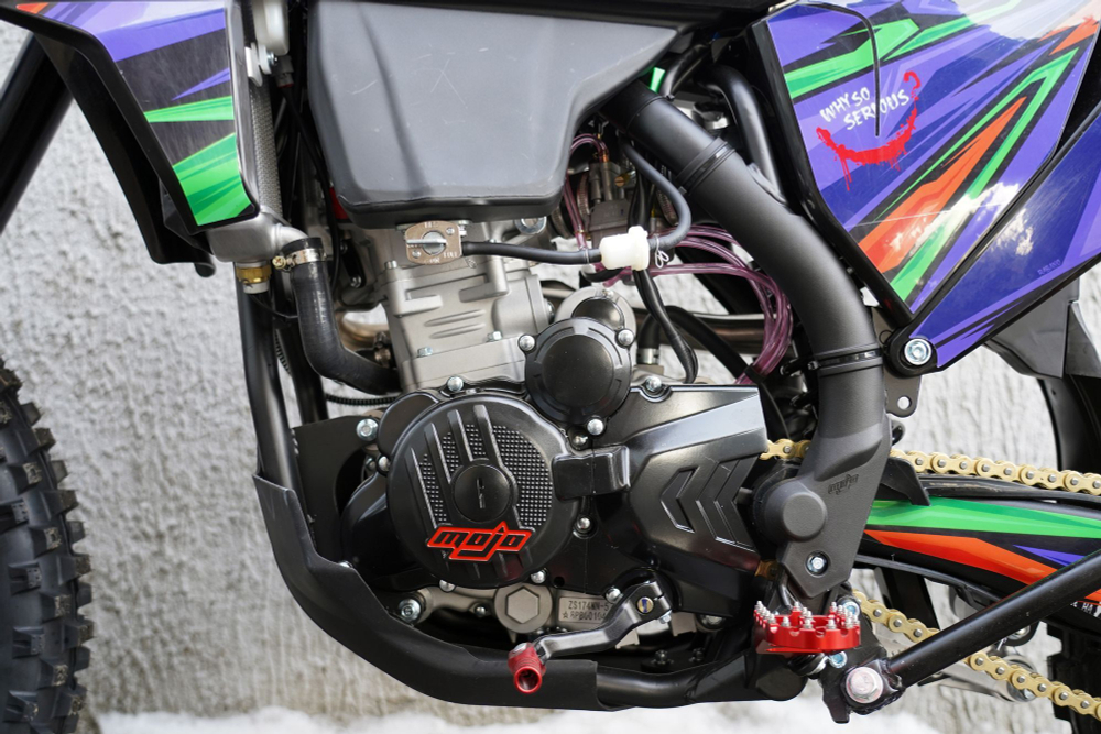 Мотоцикл Кросс BSE T7 Joker