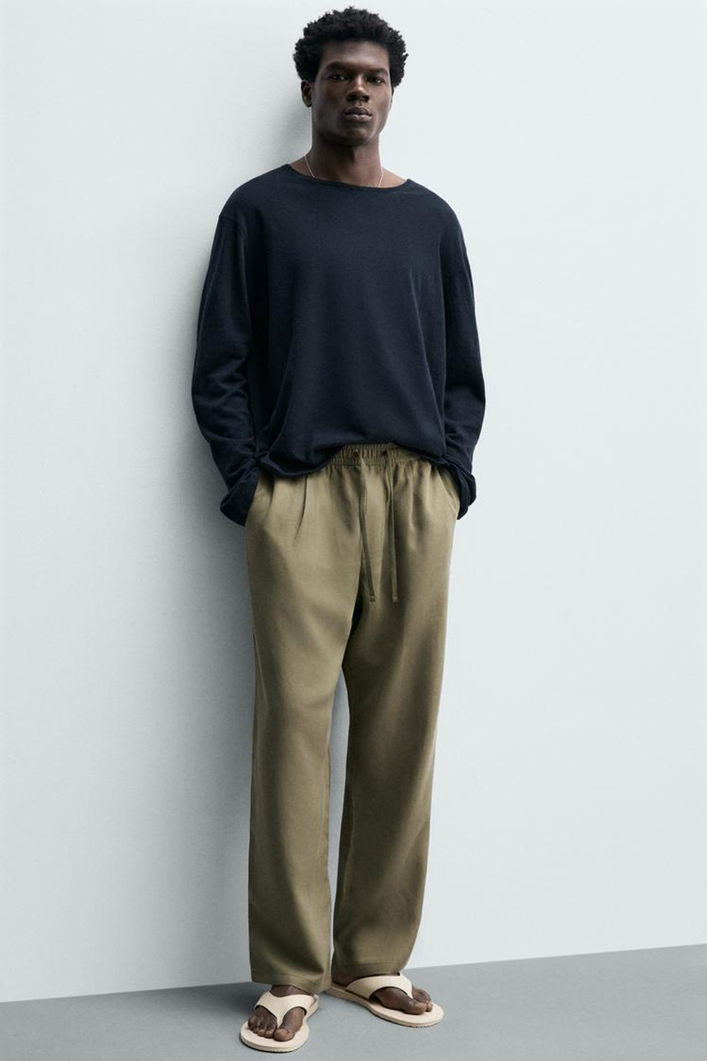 ZARA БРЮКИ REGULAR FIT ИЗ 100% ЛИОЦЕЛЛА, ОЛИВКОВЫЙ