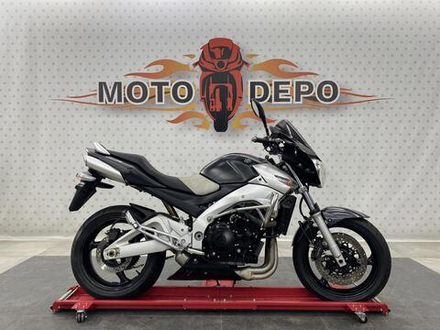 Suzuki GSR400 2008