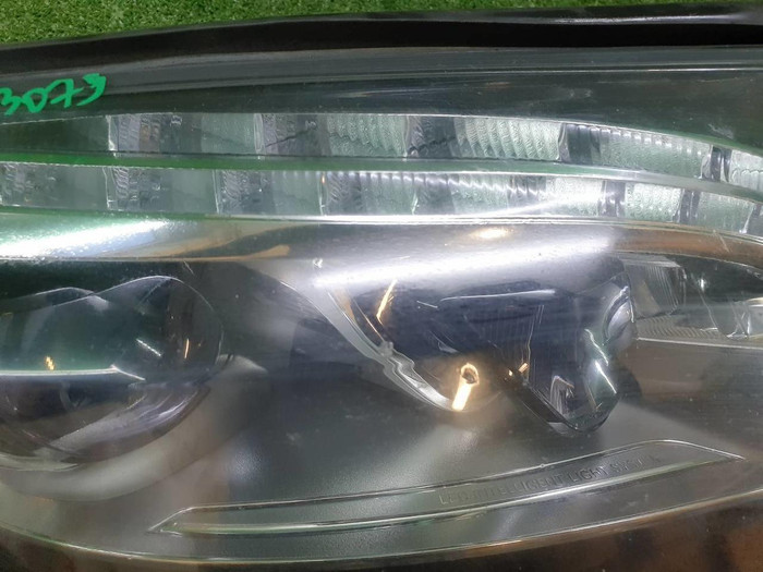 Фара правая Mercedes S W222 (2013-2017) LED