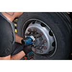 Аккумуляторный ударный гайковёрт GDS 18V-1050 H 2PCx8 GAL1880 L-Boxx BOSCH 06019J8502