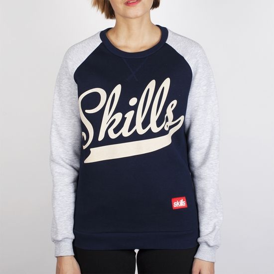 СВИТШОТ SKILLS W SCRIPT LOGO CREWNECK (NAVY-LIGHT GREY)