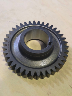 Шестерня ведущая вала промежуточного (Shaft-Gear)