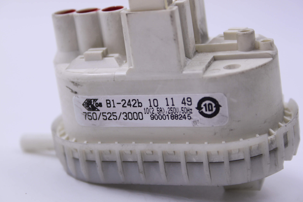 Датчик уровня воды (прессостат) 9000188245 стиральной машины Bosch, Siemens