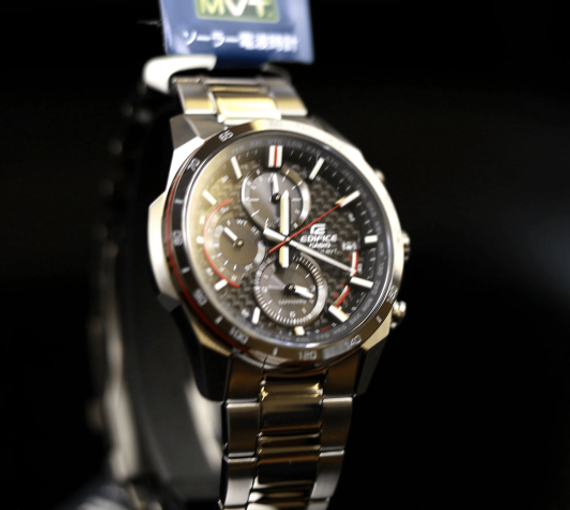 Наручные часы Casio EQW-A2000DC-1AJF