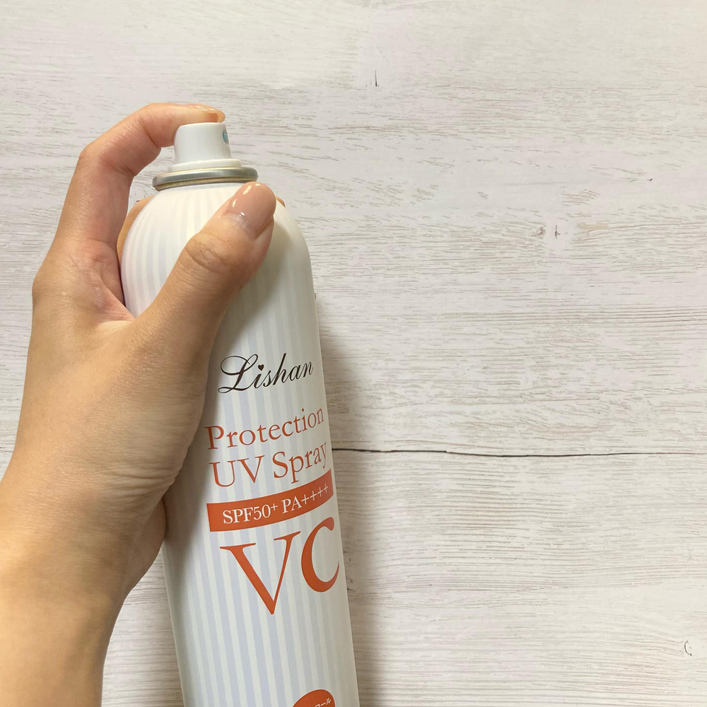 Lishan Солнцезащитный спрей с витамином С Лишан без запаха-Protection UV Spray VC SPF 50+ PA++++, 200 г