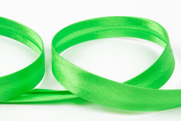 Косая бейка атласная 15 мм / 132±1 метра, 123 зеленый, Gamma GK-15P
