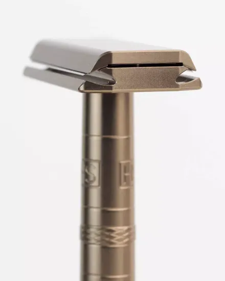 Т-образная бритва (станок) Henson Shaving AL13 v2.0, коричневая, Medium
