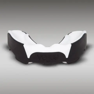 Капа Venum Predator Black/White