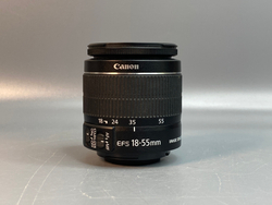 Canon 2000D Kit 18-55mm 3.5-5.6 IS II 800 кадров