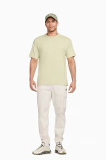 Футболка Nike Sportswear Premium Essentials - Бежевый
