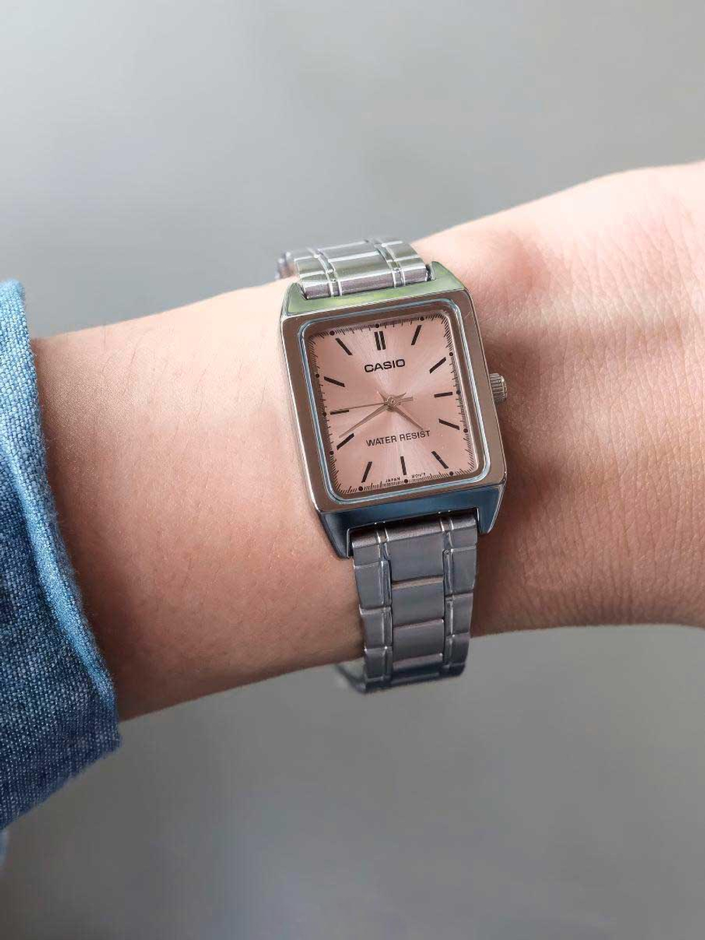 Часы Casio LTP-V007D-4E