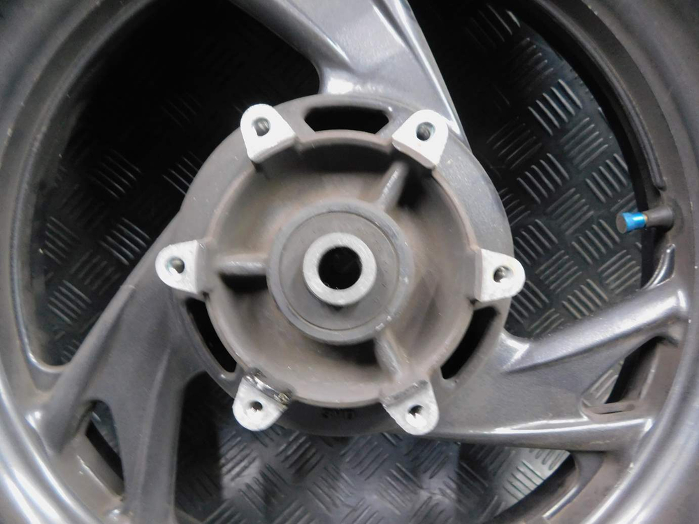 Колесо Yamaha TDM850 RN03J 2001