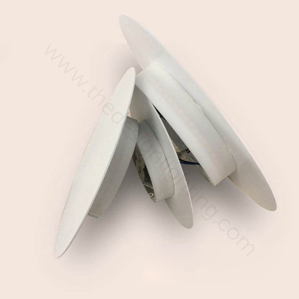 Wall design lamp Puck by Vibia (7 lampshades)