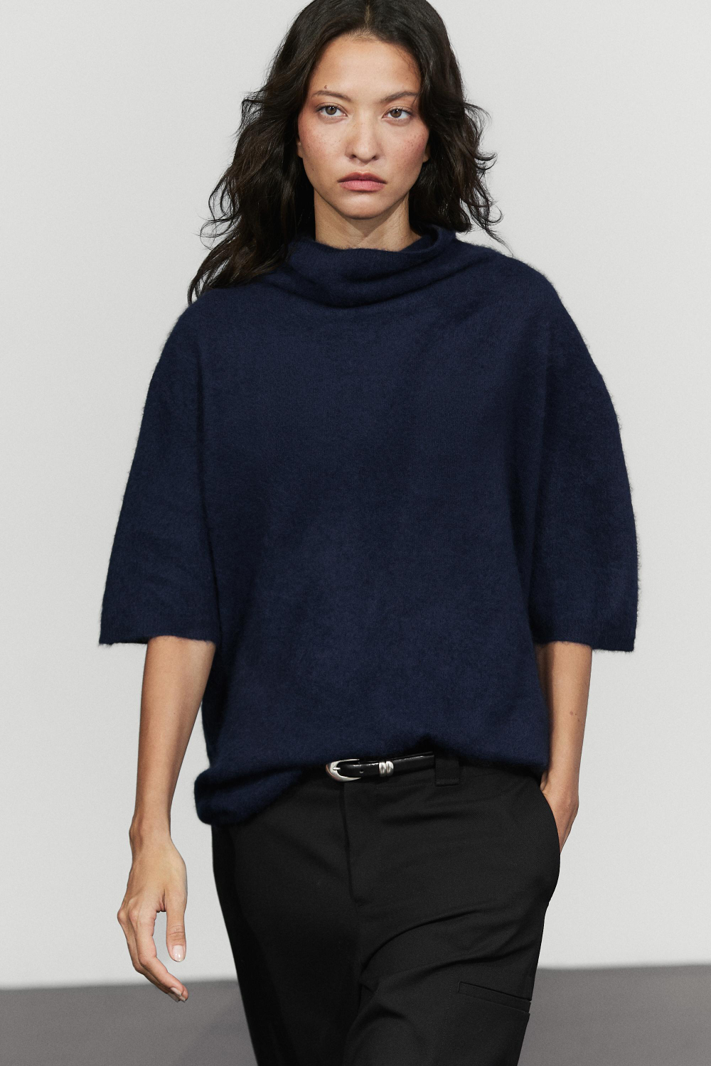 Massimo Dutti Свитер из 100% шерсти с короткими рукавами, чернильно-синий