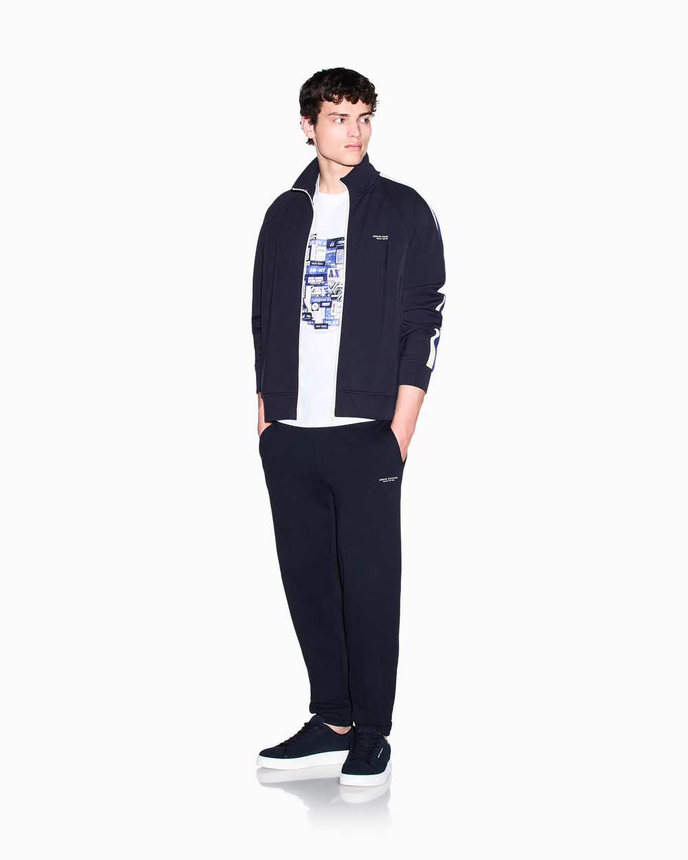 Толстовка Armani Exchange UB101 арт. XM002892-AF19936