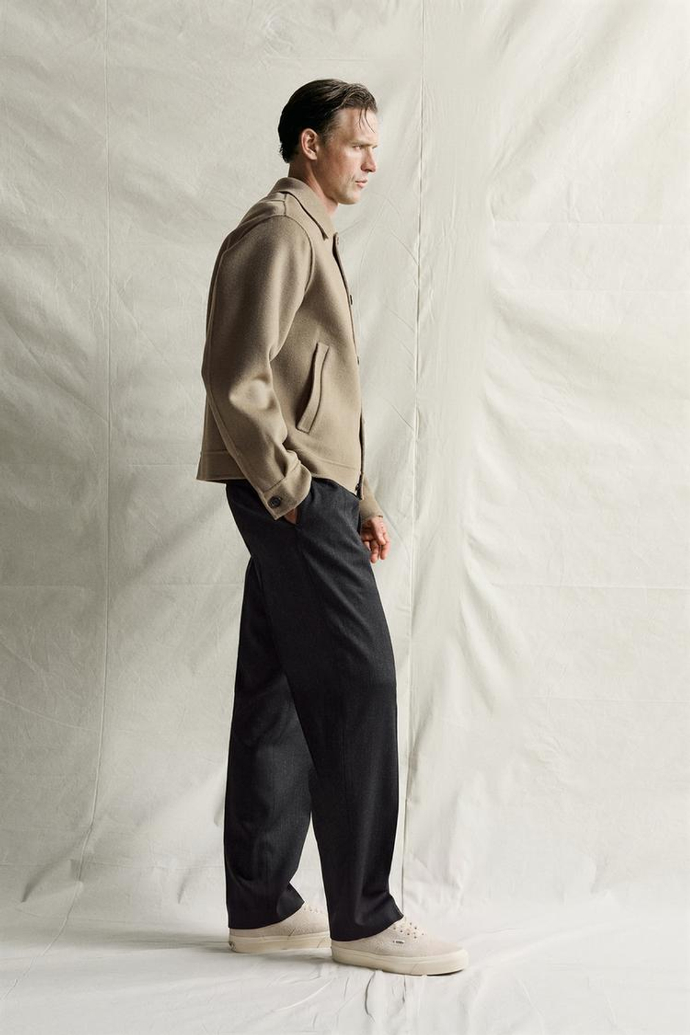 ZARA УКОРОЧЕННАЯ КУРТКА ИЗ 100% ШЕРСТИ, СЕРО-КОРИЧНЕВЫЙ