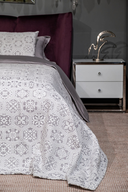 Покрывало 240x260 Garda Decor Ажур серое