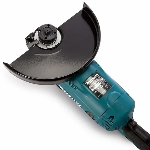 Угловая шлифмашина "MAKITA" GA9020SFK