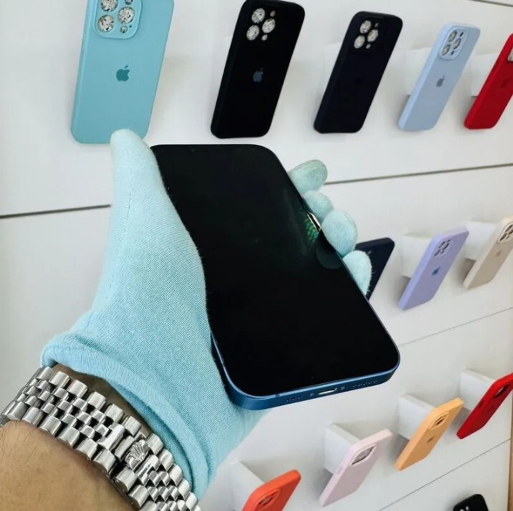iPhone 13, 128 ГБ б/у
