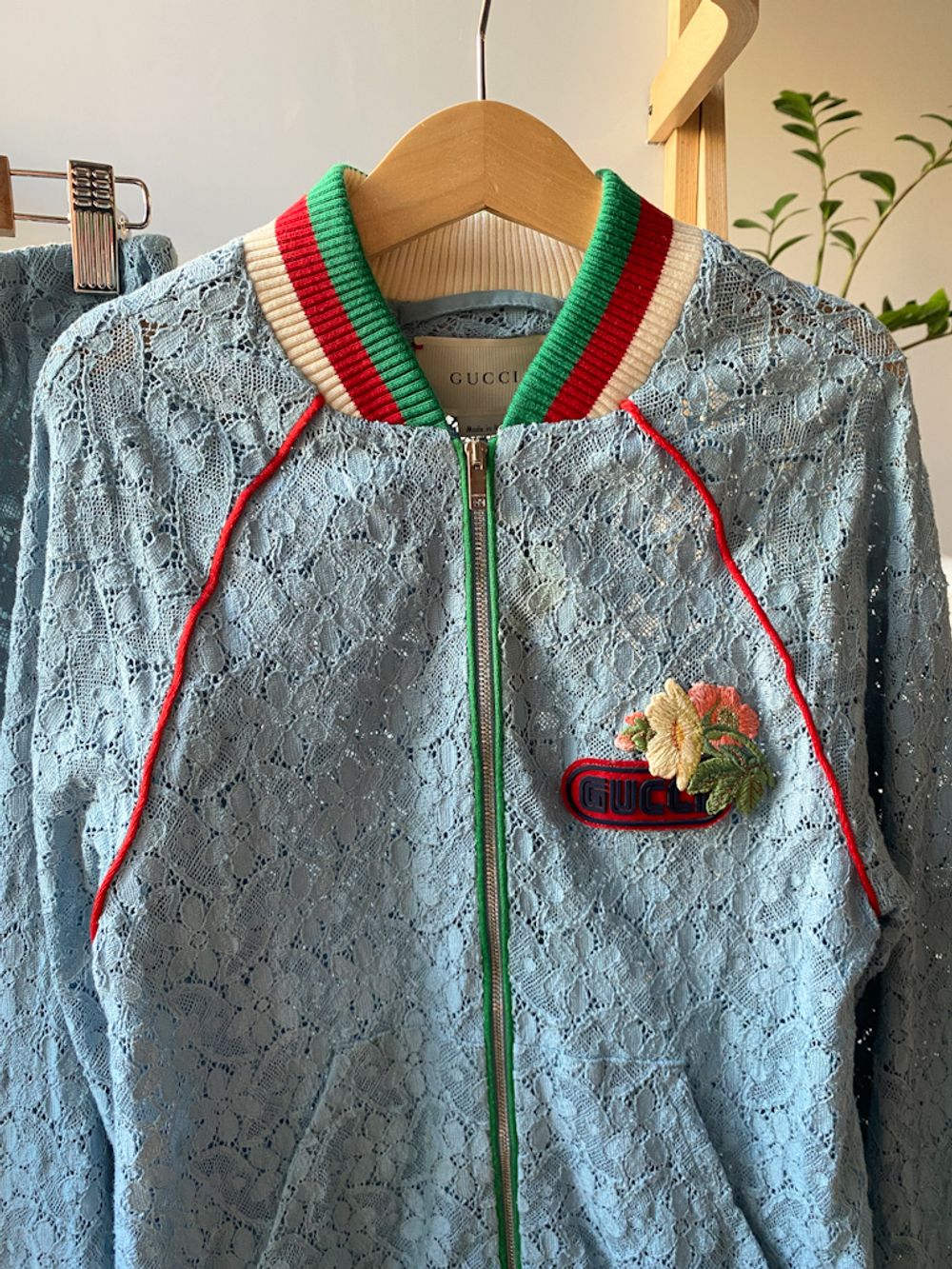 Костюм Gucci, 152