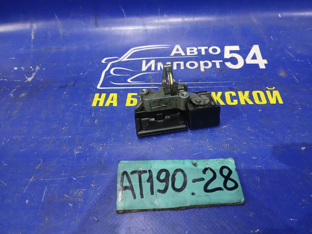 Бардачок пассажирский TOYOTA CARINA E 1992
