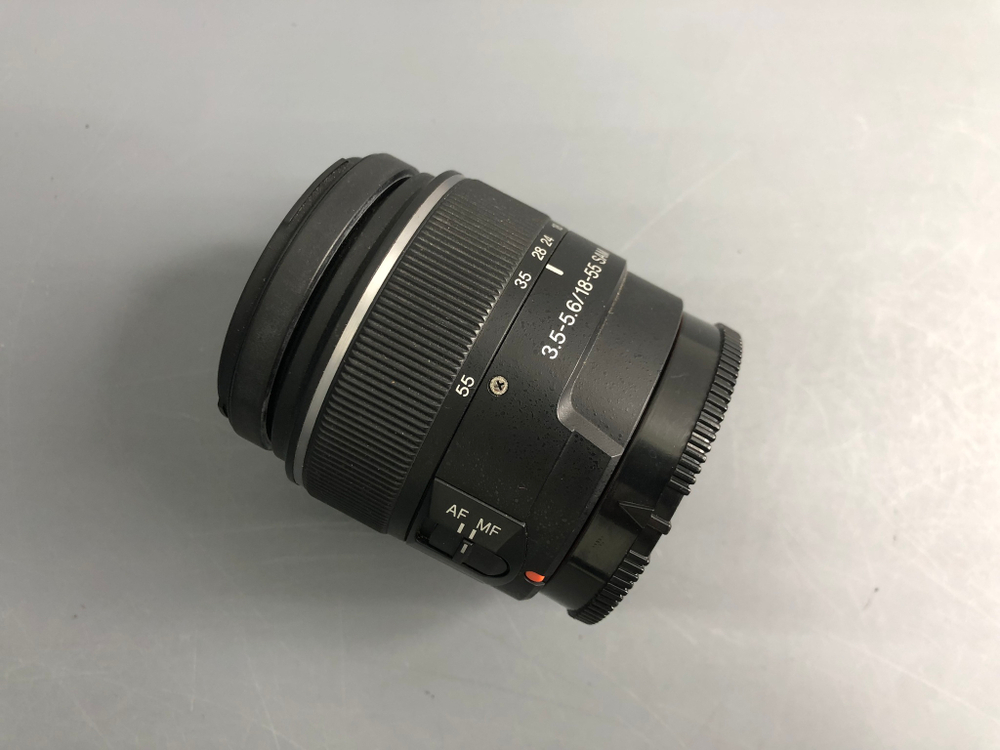 Sony DT 18-55mm 3.5-5.6 SAM